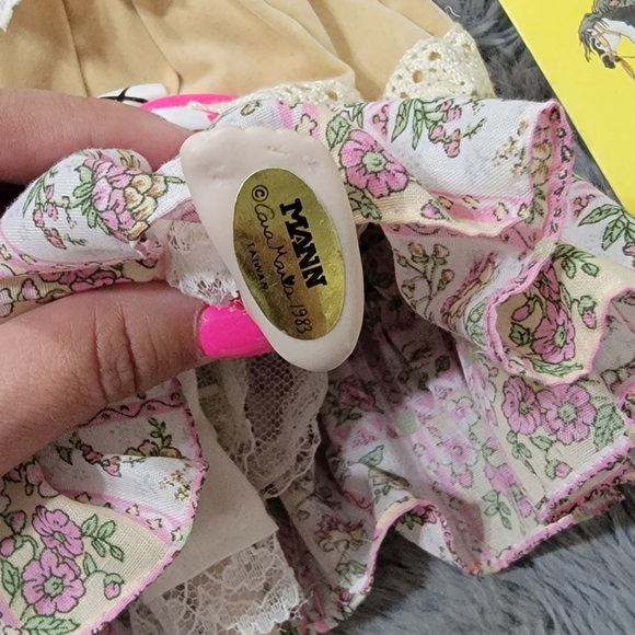 Vintage 1983 Penny Thistle Ceramic Doll - Picture 4 of 7